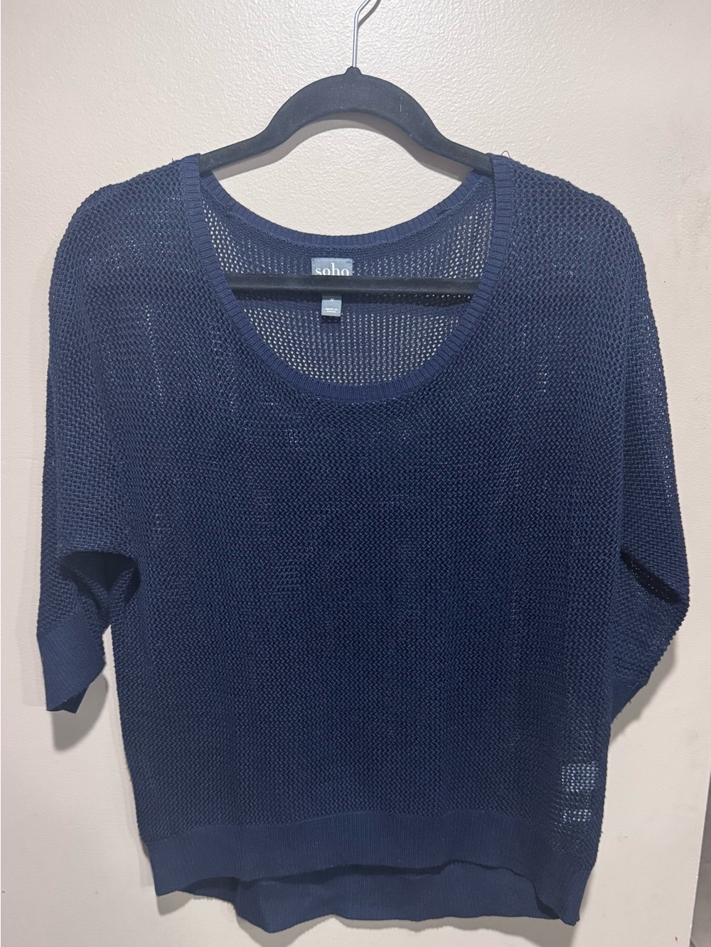 Soho New York & Company Women's Navy Open-Knit Top Medium